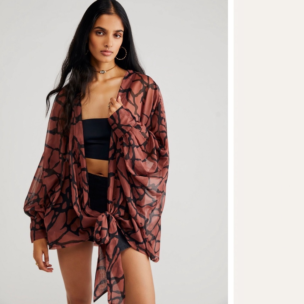 Safari Print Tie Front Kimono